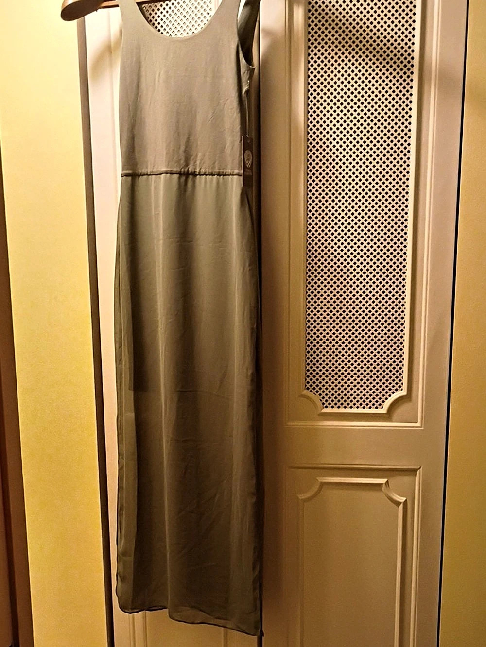 Vince Camuto Maxi Dress in Green NWT